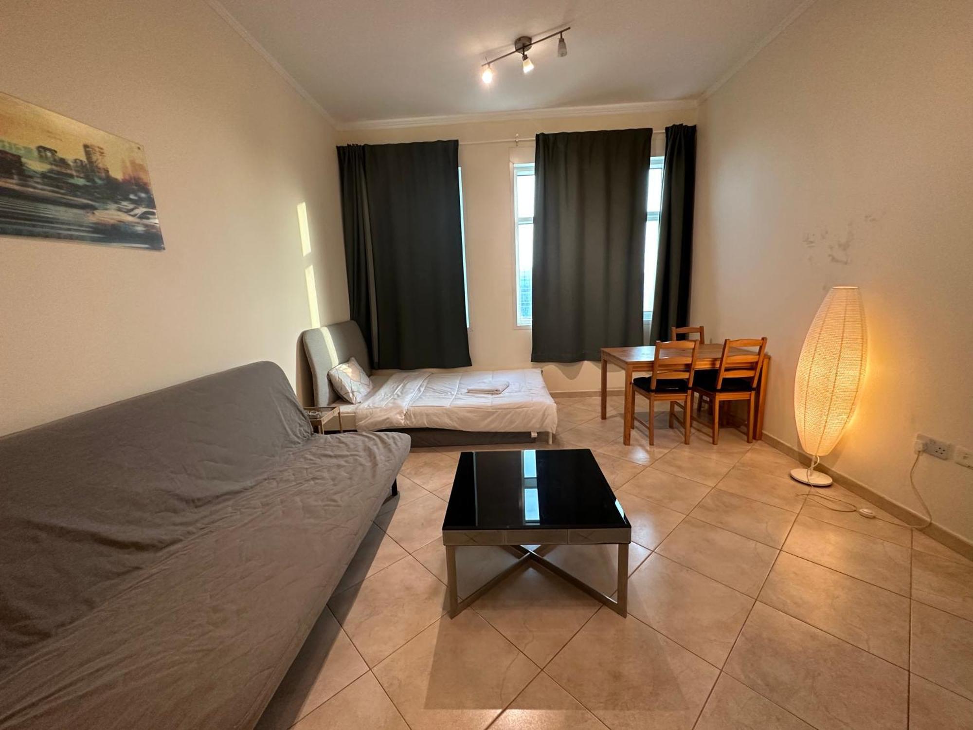 Apartment Private Big Hall 1301 *